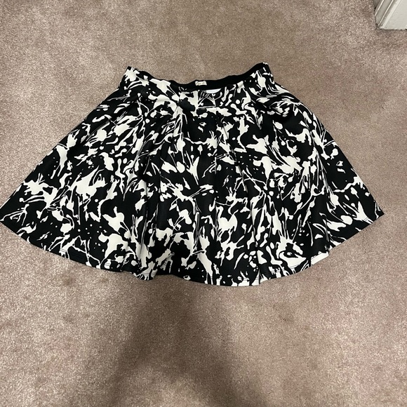 Hollister Dresses & Skirts - Hollister Skater Skirt